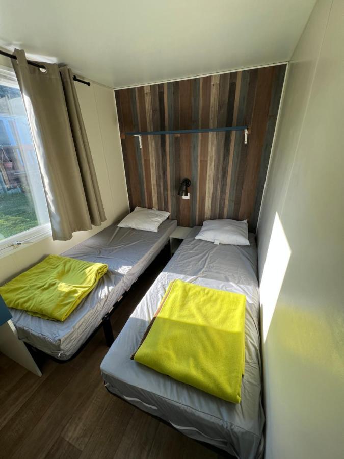 Lopaline, Mobil-Home Vue Mer - 勒波泰勒 外观 照片
