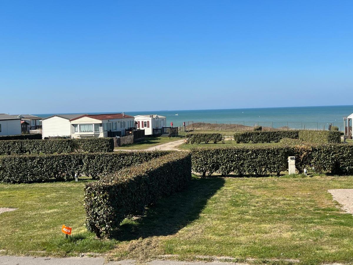 Lopaline, Mobil-Home Vue Mer - 勒波泰勒 外观 照片