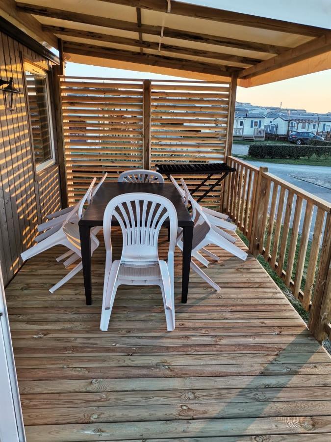 Lopaline, Mobil-Home Vue Mer - 勒波泰勒 外观 照片