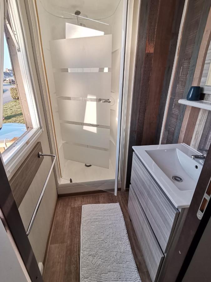 Lopaline, Mobil-Home Vue Mer - 勒波泰勒 外观 照片